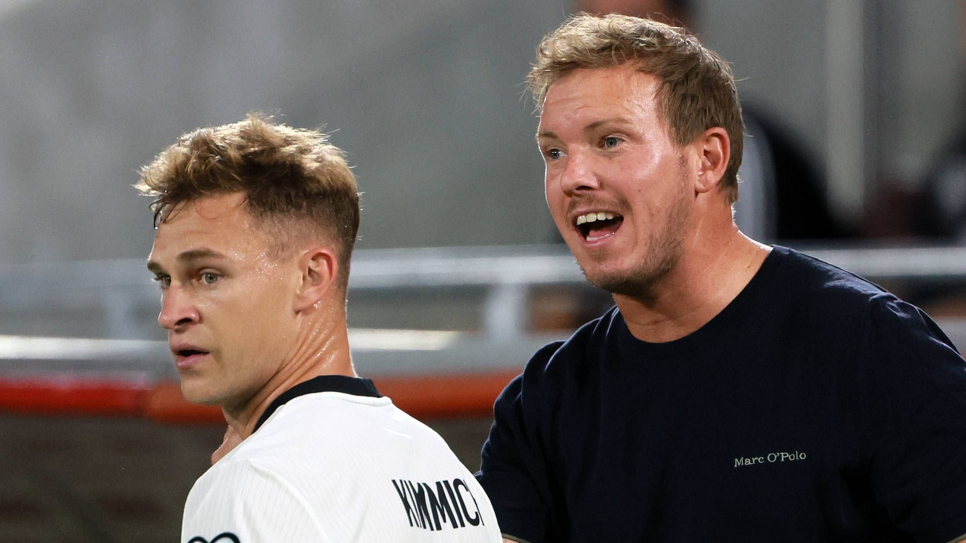 Joshua Kimmich (l.): Wo spielt der Kapitän künftig in der Nationalmannschaft? Joshua Kimmich (l.): Wo spielt der Kapitän künftig in der Nationalmannschaft?