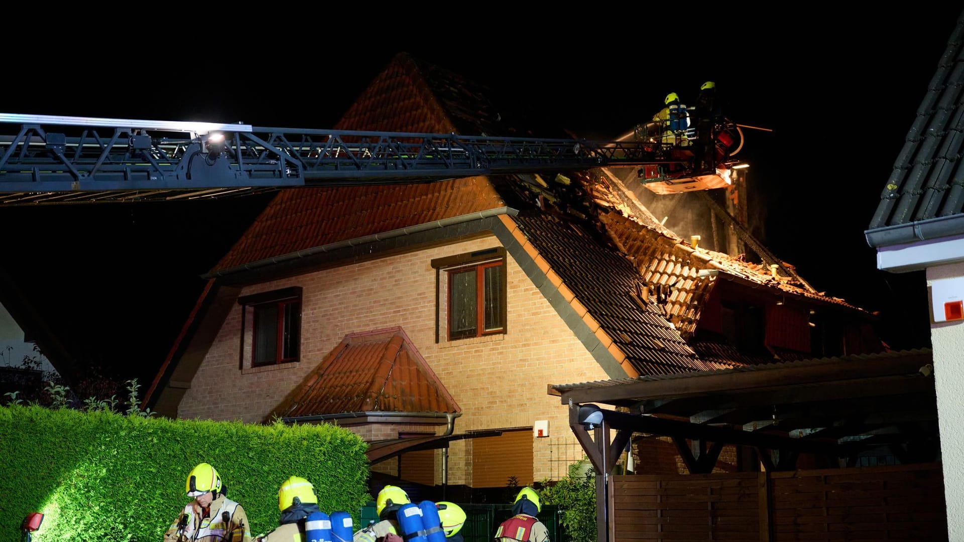 Brand mit zwei Toten in Marzahn Brand mit zwei Toten in Marzahn