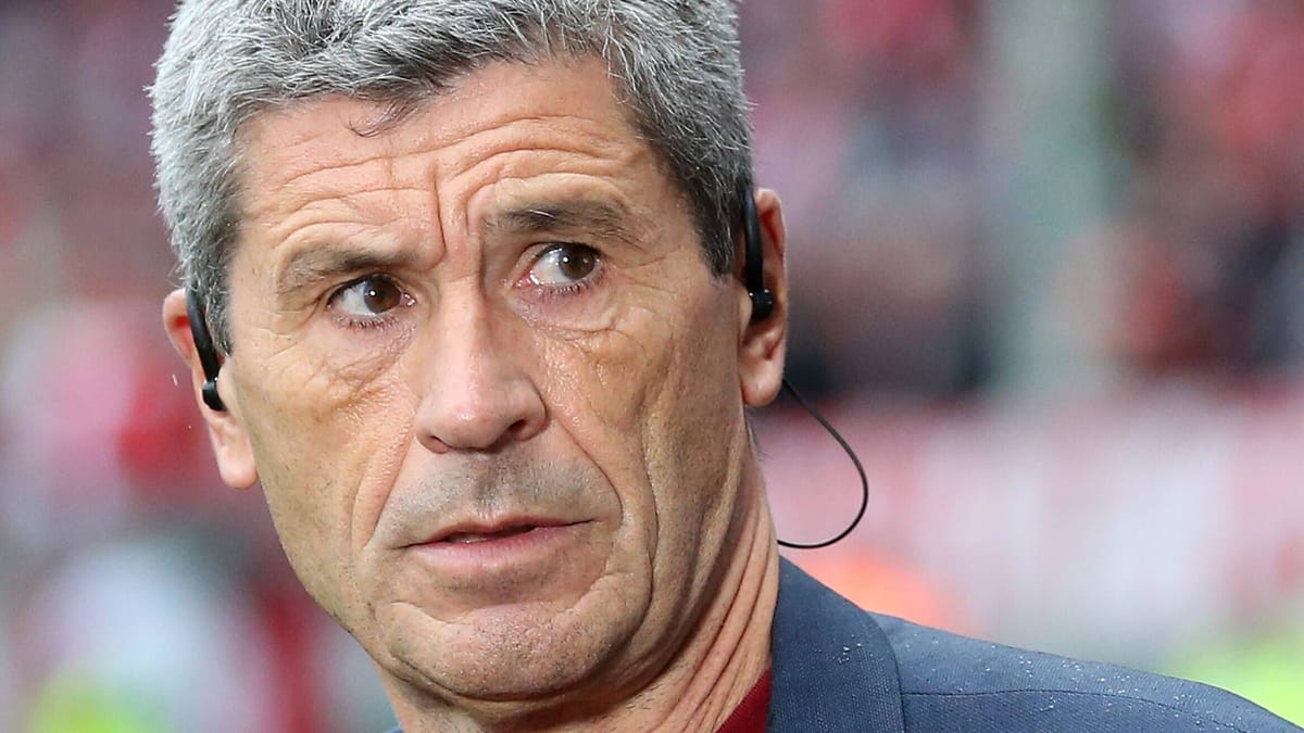 Fußball: Markus Merk rechnet mit deutschen Schiris ab – "Kompetenzmangel"