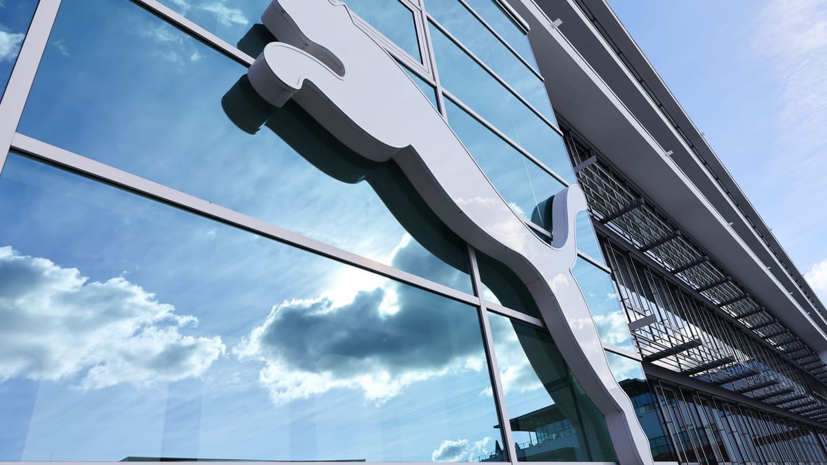 Puma-Chinesische-und-japanische-Unternehmen-zeigen-Interesse