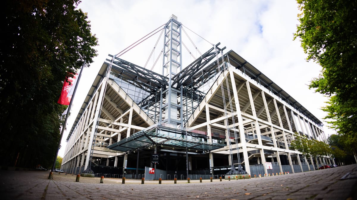 V Kölnu našli neeksplodirano bombo iz druge svetovne vojne, pričakovane so prometne omejitve