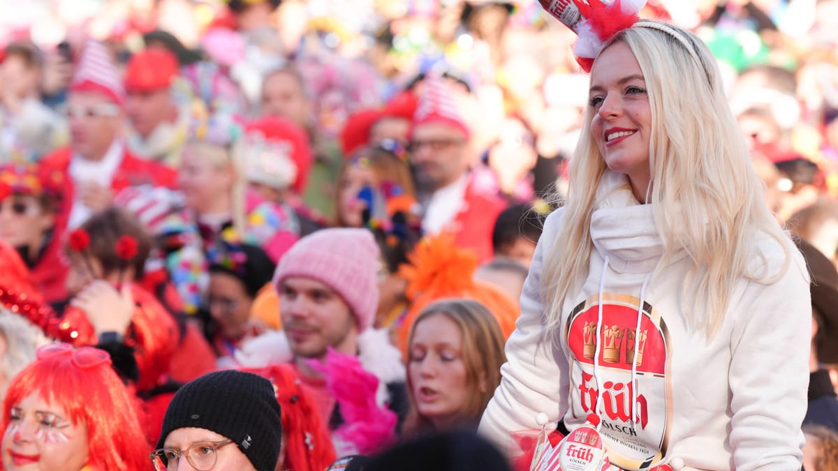 Köln Karneval am 11.11.: Zülpicher Straße und Heumarkt gesperrt | Newsblog