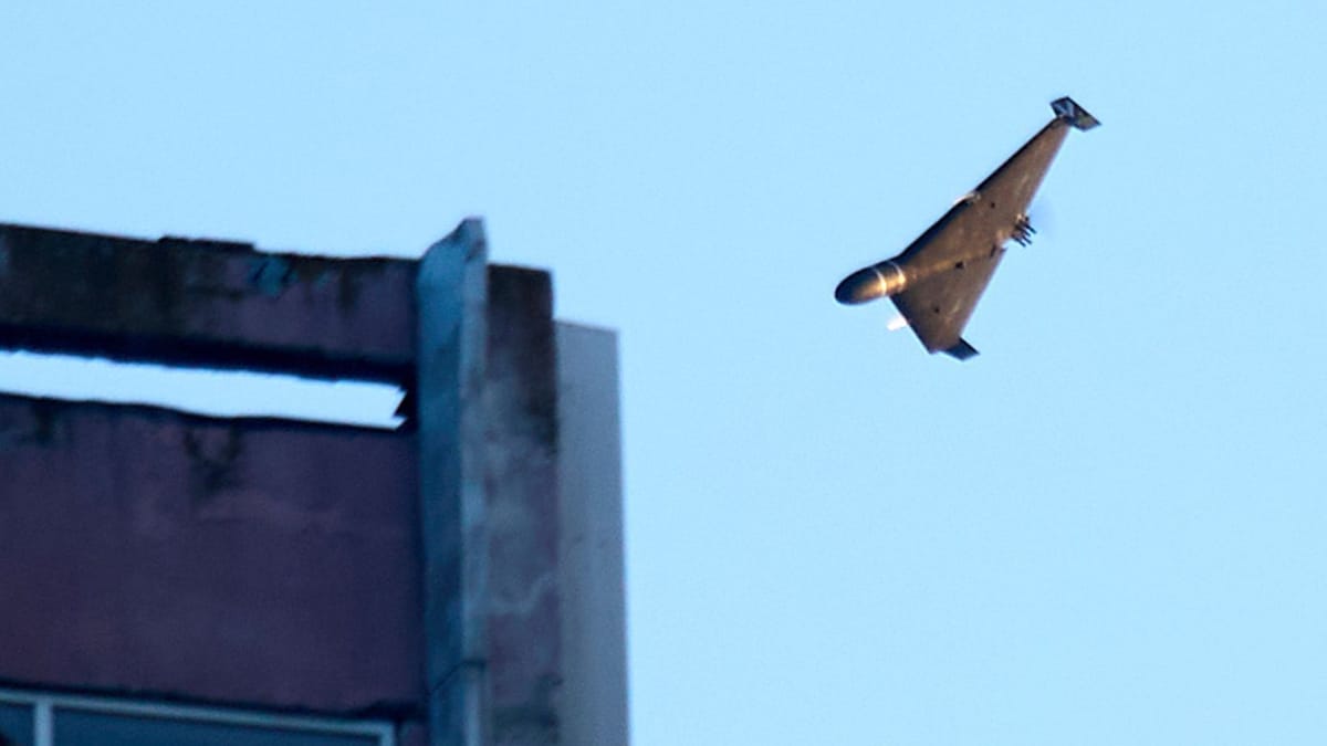 Ukraine-Krieg: Stundenlange Luftangriffe auf Kiew – Tote und Verletzte