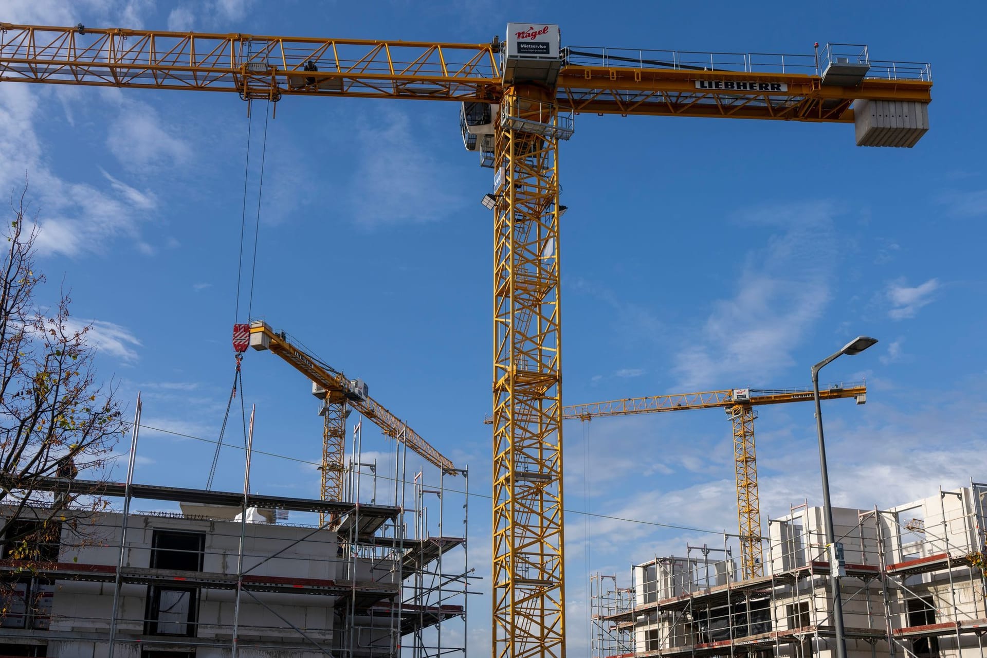 Wohnungs- und Bürobau in Berlin
