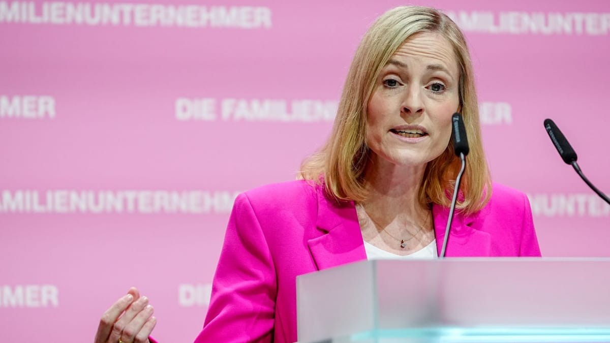 Brandmauer-Streit-Chefin-der-Familienunternehmer-Ostermann-legt-nach