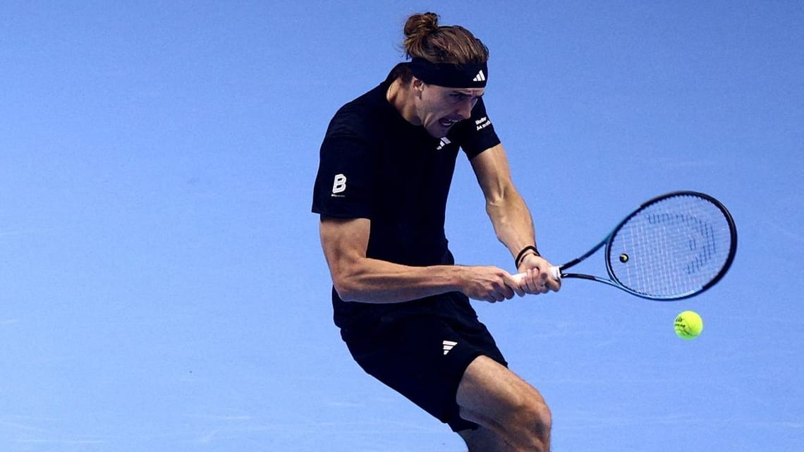 Voll fokussiert: Alexander Zverev im Match gegen Jannik Sinner. Voll fokussiert: Alexander Zverev im Match gegen Jannik Sinner.