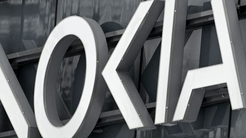 urn:newsml:dpa.com:20090101:251114-935-955636 urn:newsml:dpa.com:20090101:251114-935-955636