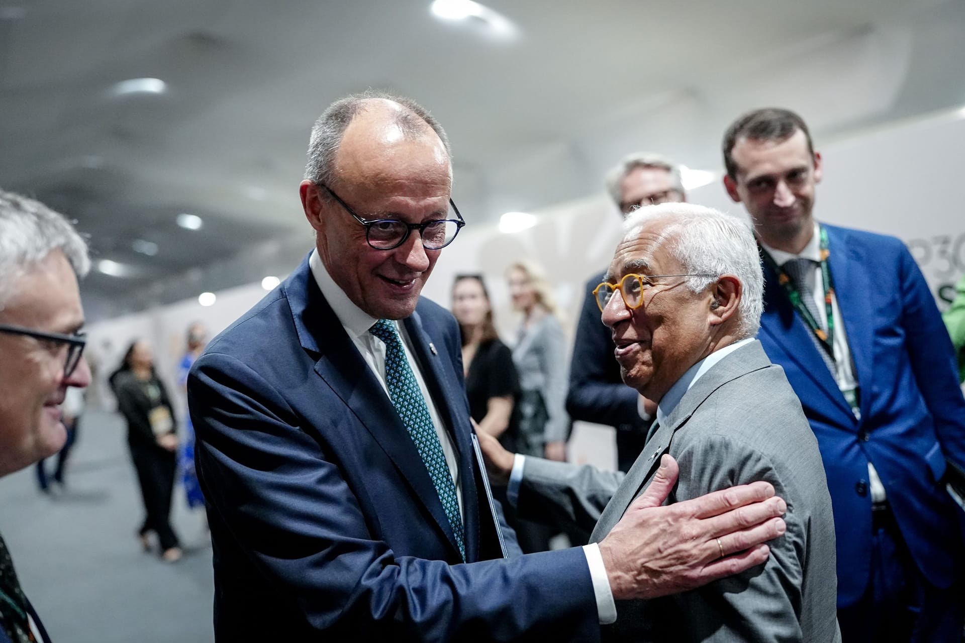 Federal Chancellor Friedrich Merz (left) with António Costa, President of the European Council: At the COP30 world climate conference, tens of thousands of delegates will meet in Belém from 10 to 21 November to negotiate ways to tackle the climate crisis. Federal Chancellor Friedrich Merz (left) with António Costa, President of the European Council: At the COP30 world climate conference, tens of thousands of delegates will meet in Belém from 10 to 21 November to negotiate ways to tackle the climate crisis.