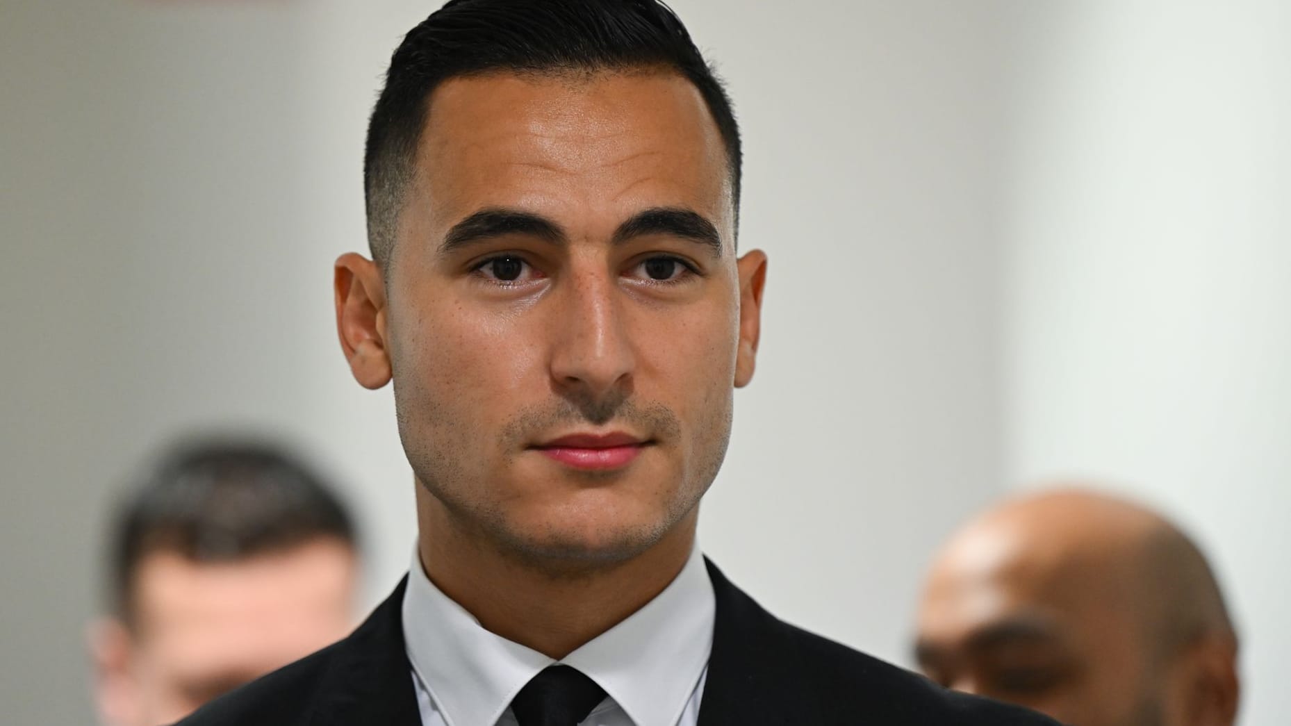 Anwar El Ghazi vor Gericht: Er verklagte seinen Ex-Verein Mainz 05. Anwar El Ghazi vor Gericht: Er verklagte seinen Ex-Verein Mainz 05.