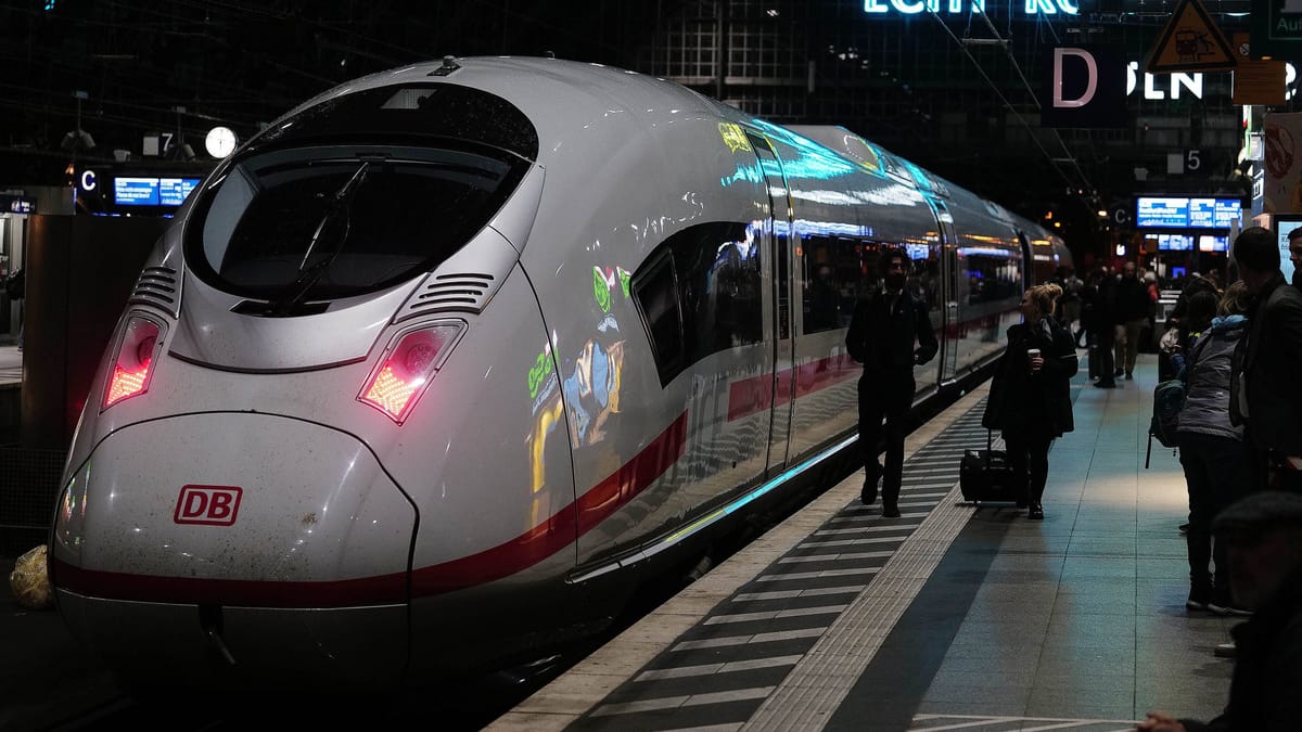 Panne bei DB: Kölner Hauptbahnhof muss zweimal gesperrt werden