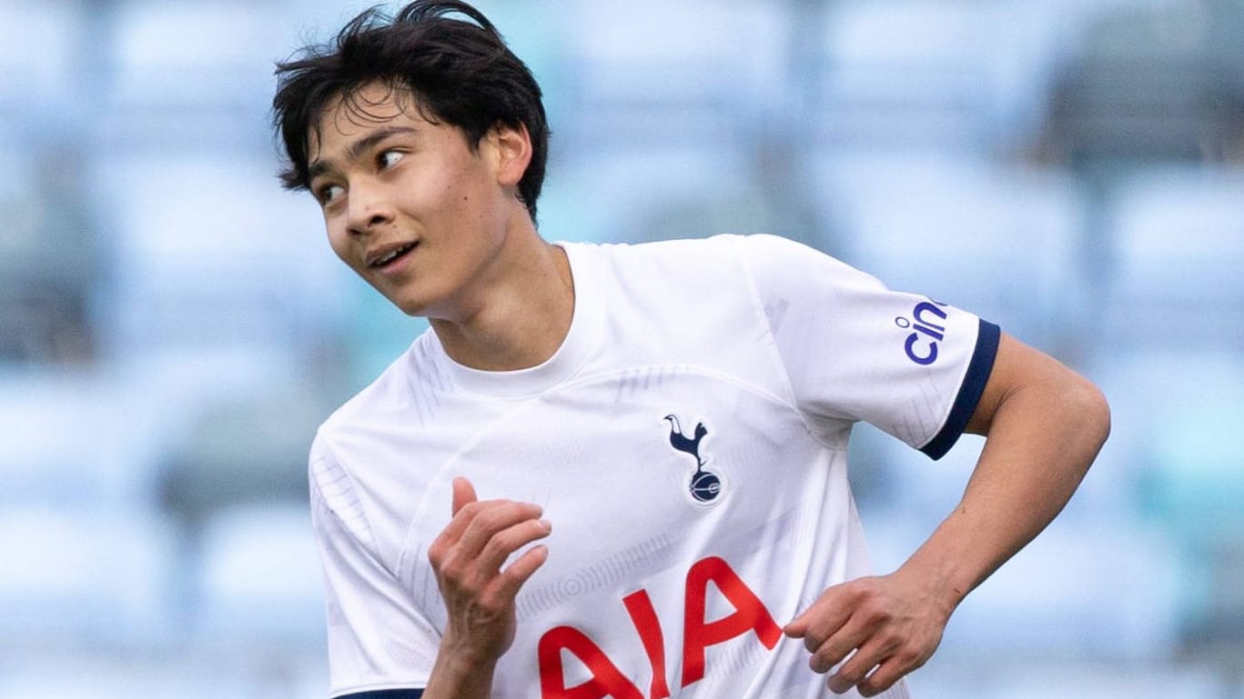 Han Willhoft-King im Februar 2024: Der junge Engländer hat sich gegen den Fußball entschieden. Han Willhoft-King im Februar 2024: Der junge Engländer hat sich gegen den Fußball entschieden.