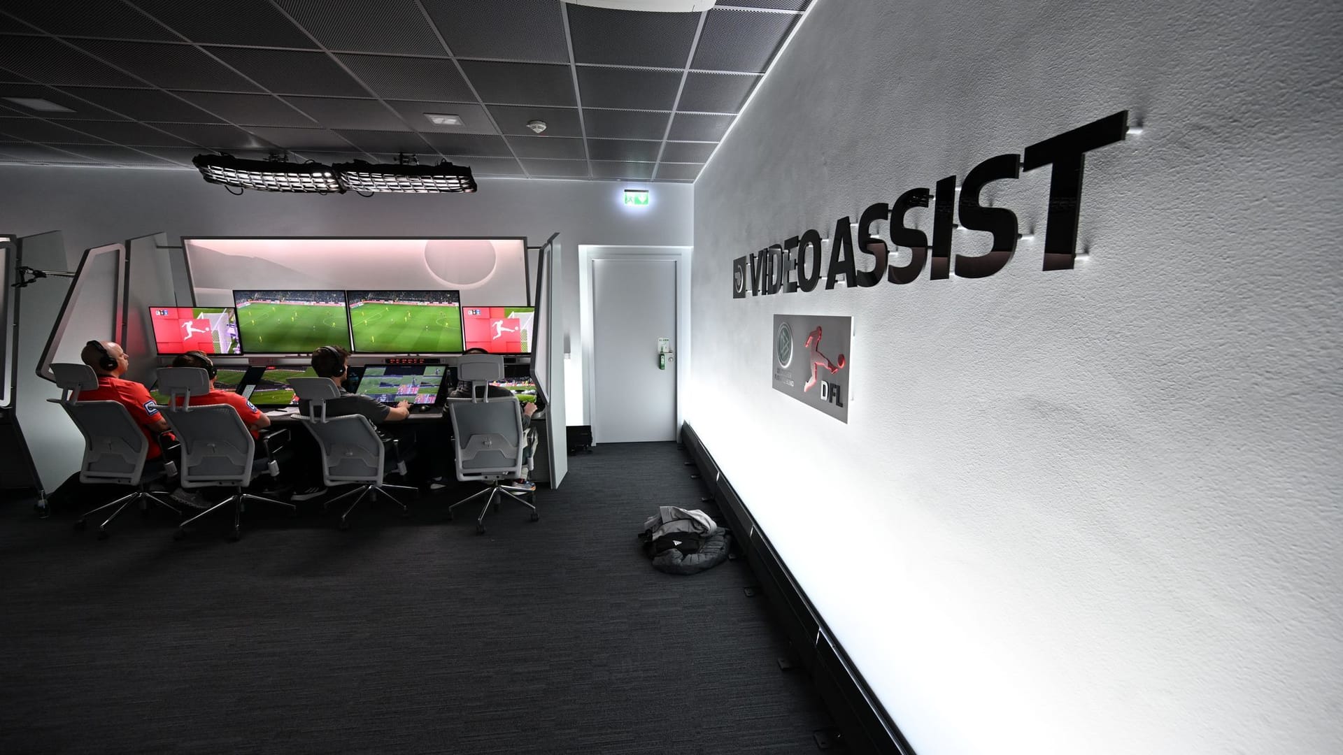 Video-Assist-Center Video-Assist-Center