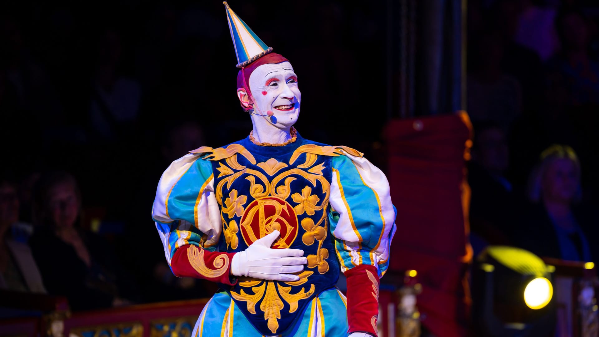 Der Weißclown Gensi ist inzwischen in seiner 20. Saison beim Circus Roncalli.