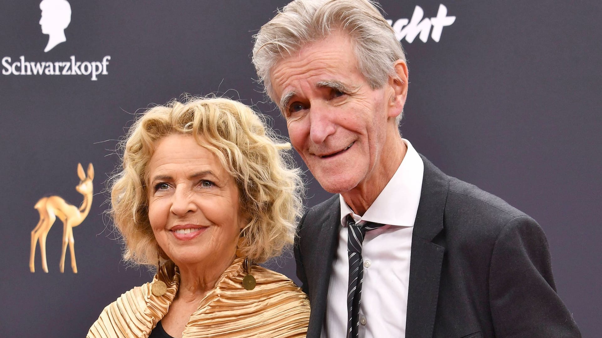 Michaela May und ihr Mann Bernd Schadewald: Die beiden besuchten am 13. November 2025 die Bambi-Verleihung in München. Michaela May und ihr Mann Bernd Schadewald: Die beiden besuchten am 13. November 2025 die Bambi-Verleihung in München.