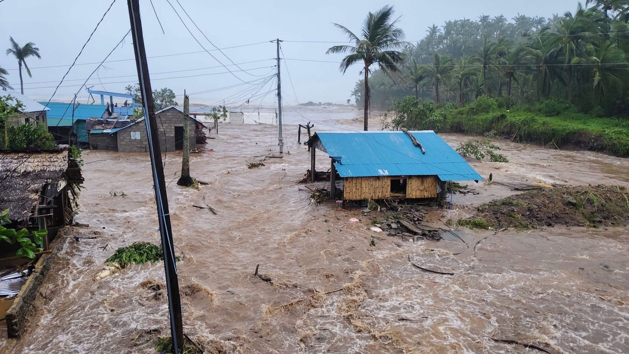 Taifun "Fung-wong" - Philippinen