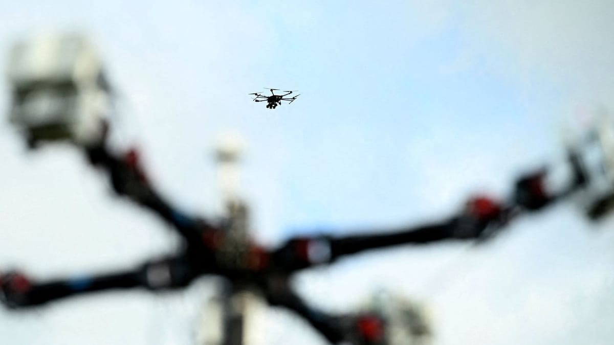 Niederlande-Milit-r-feuert-auf-Drohnen-ber-St-tzpunkt