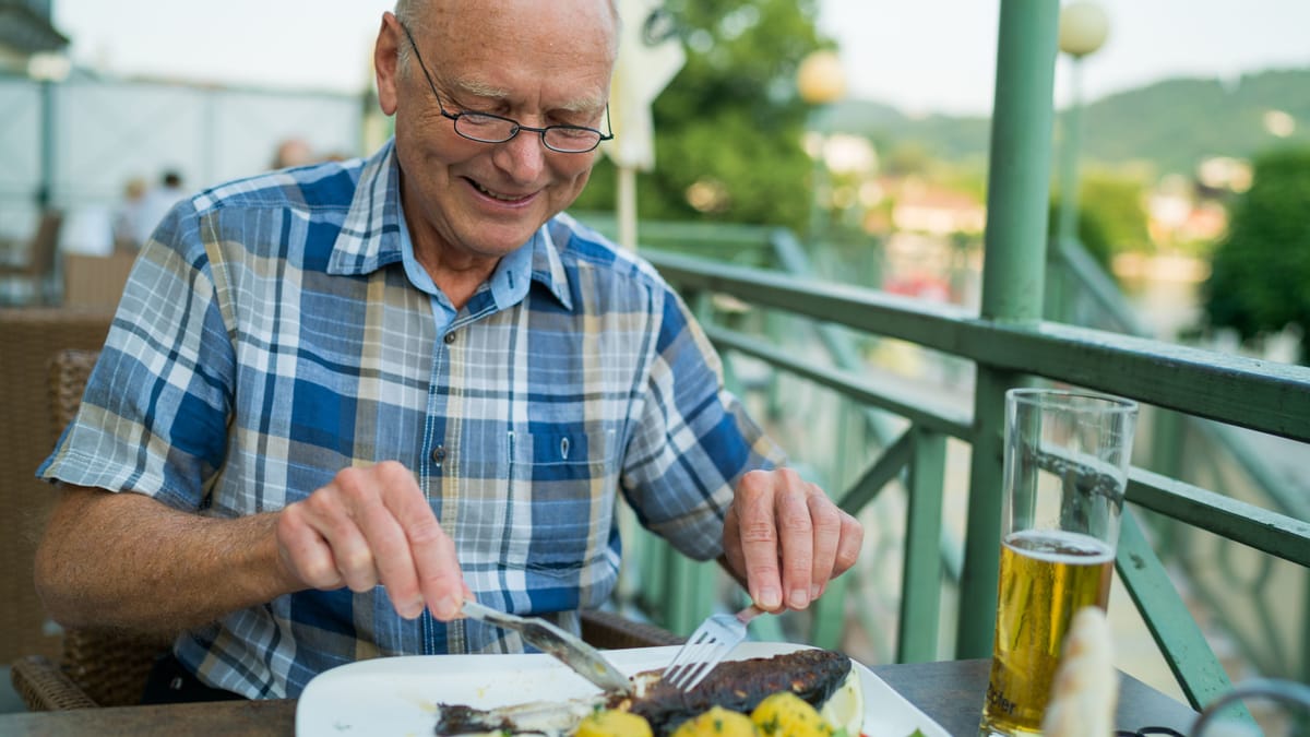 Omega-3-Fettsäuren: So bremsen sie den Alterungsprozess effektiv