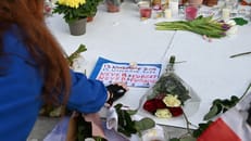 Frankreich spielt am Jahrestag: "Starkes Symbol"