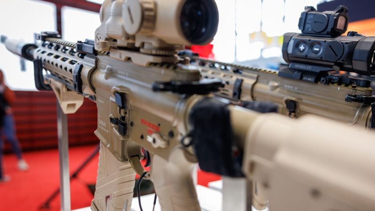 Nachfolge des G36: Bundeswehr erhält neue Gewehre