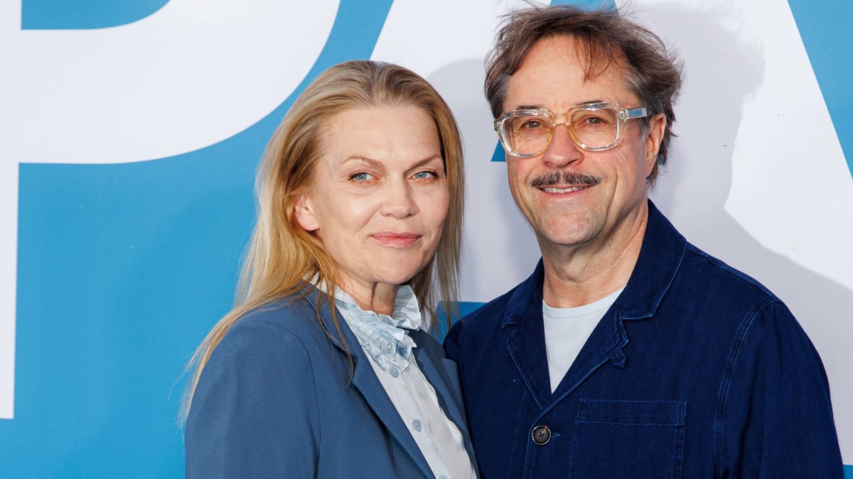 Jan Josef Liefers: "Bei Streit sofort nackt ausziehen, ins Bett legen"