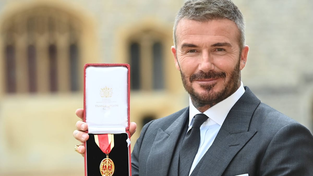 David Beckham: Ex-Fußball-Star von König Charles zum Ritter geschlagen