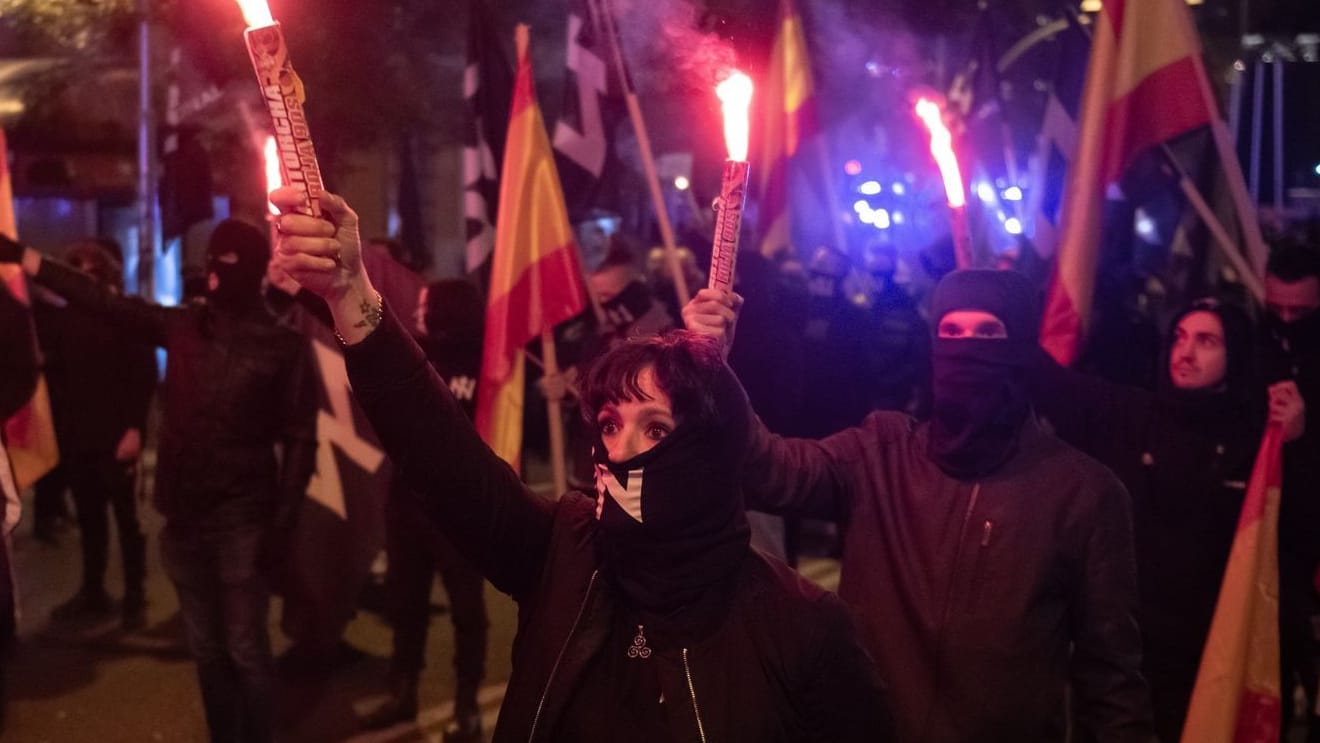 urn:newsml:dpa.com:20090101:251114-935-954653