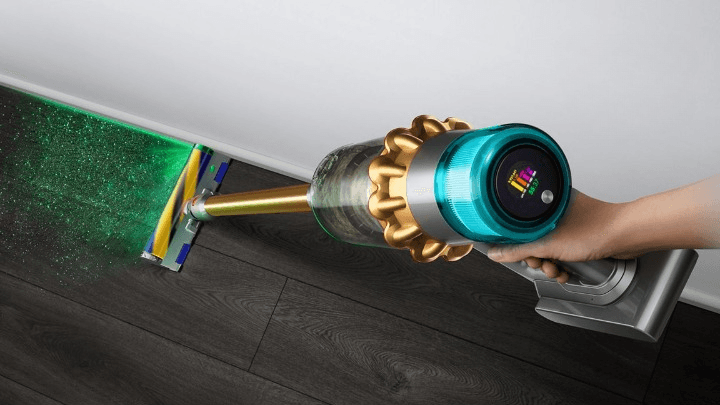 Mit 60 Minuten Laufzeit und auf Knopdruck wechselbarem Akku nimmt der V15 Detect eine Sorge vieler Akkusauger-Skeptiker. Beim Hersteller ist er heute reduziert im Angebot.