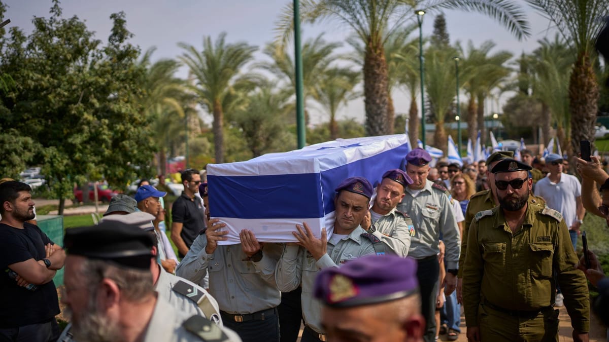 Von Hamas übergebene Geisel-Leiche als Soldat identifiziert