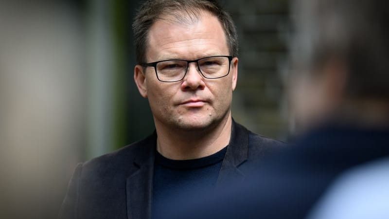 Carsten Schneider (SPD), Bundesminister für Umwelt, Klimaschutz, Naturschutz und nukleare Sicherheit, erklärt, dass er an den Förderungen festhalten will.