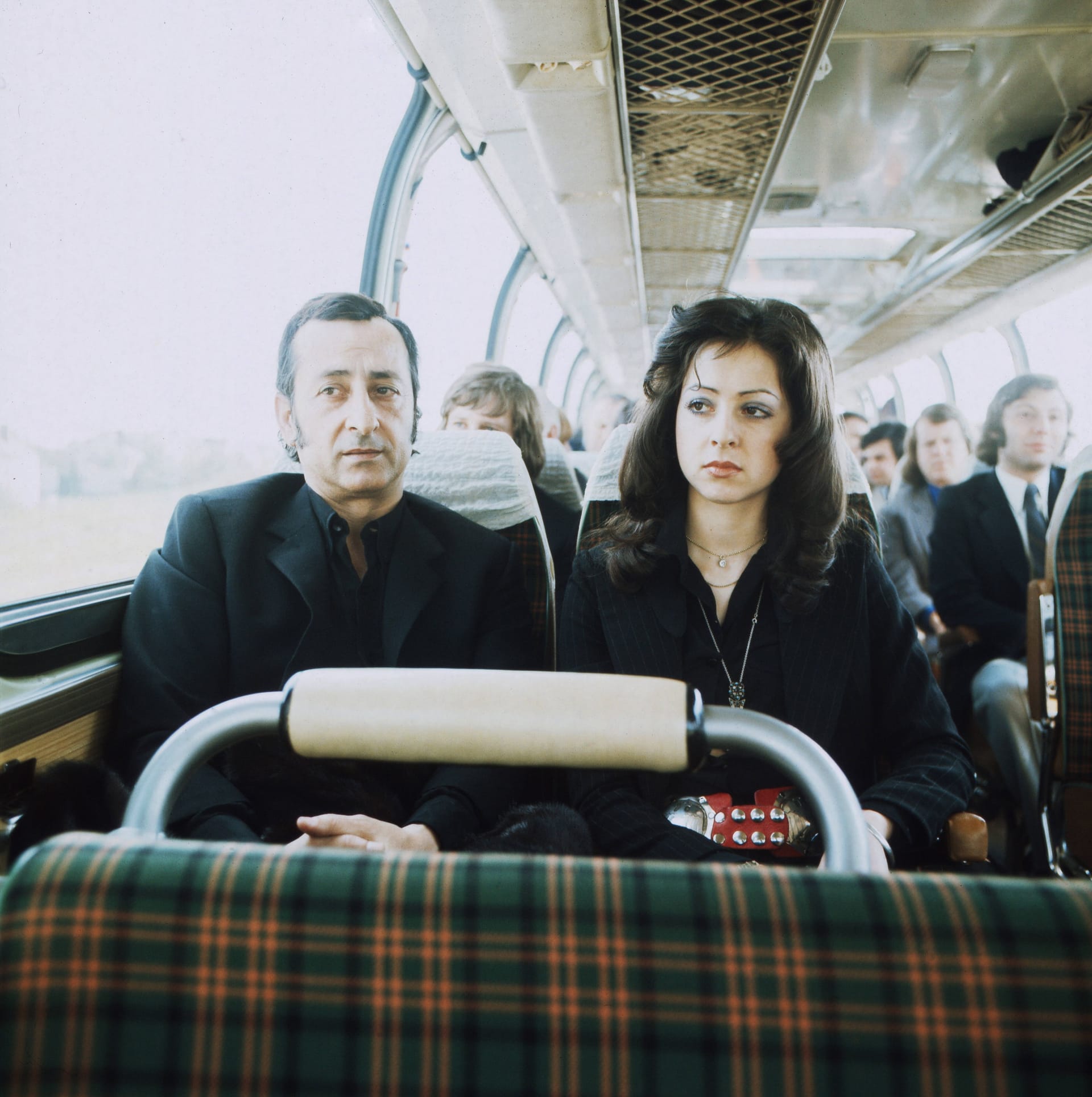 Leo Leandros half seiner Tochter bei ihrer Musikkarriere.