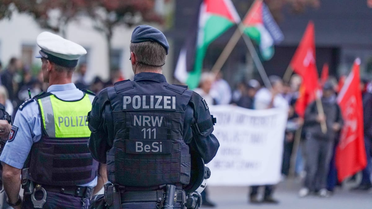 Polizei-und-Extremismus-BKA-Herbsttagung-offenbart-Probleme-mit-Resilienz