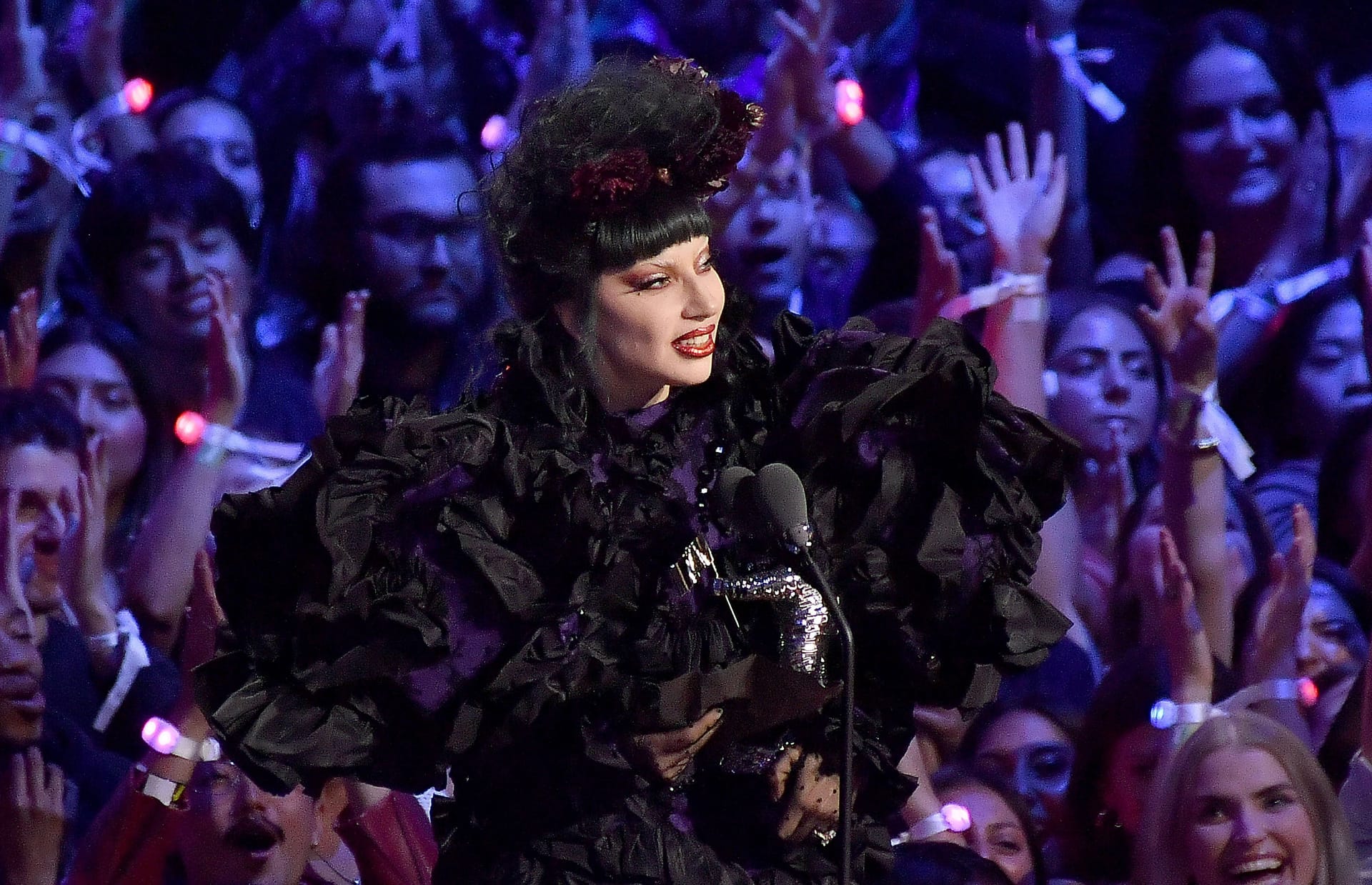 Lady Gaga lässt es krachen. Lady Gaga lässt es krachen.