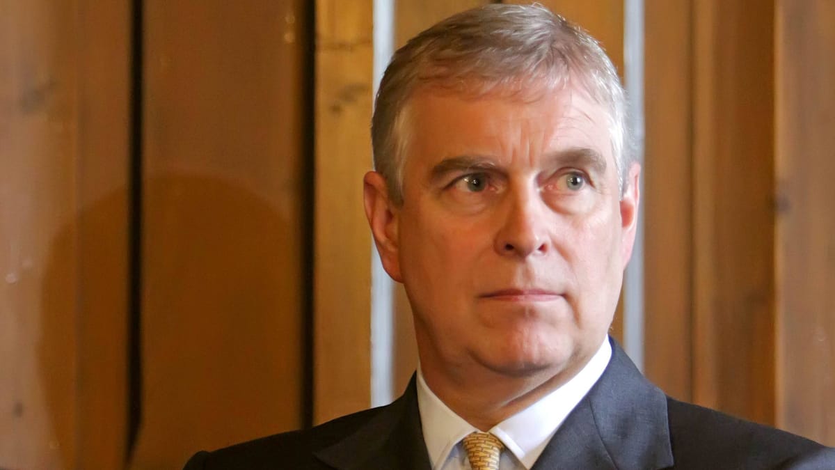 Andrew Mountbatten Windsor erhält Luxus-Rente dank König Charles III.