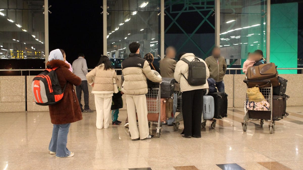 Afghanen aus Aufnahmeprogrammen fliegen nach Deutschland