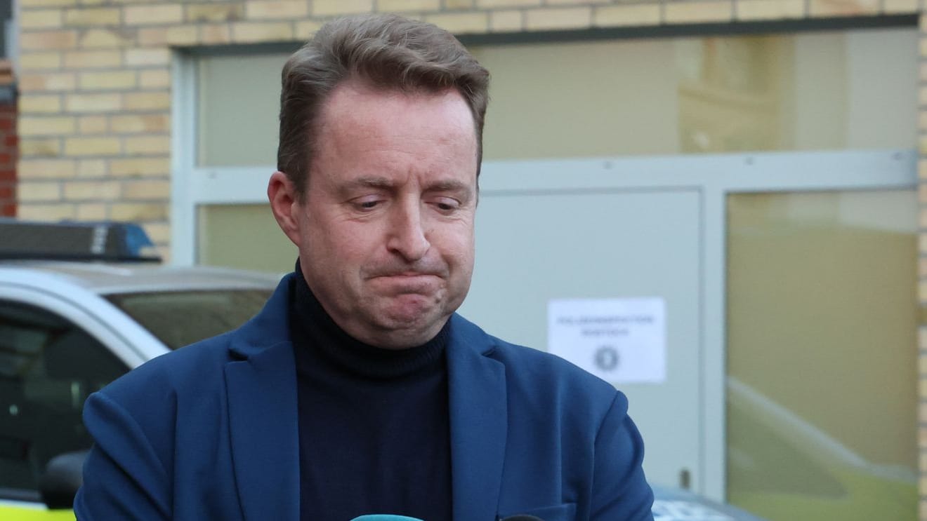 Harald Nowack, Oberstaatsanwalt der Staatsanwaltschaft Rostock, informiert über die Festnahme im Fall Fabian (Archivbild): Die Ermittler hätten jeden Stein umgedreht, so der Ermittler. Harald Nowack, Oberstaatsanwalt der Staatsanwaltschaft Rostock, informiert über die Festnahme im Fall Fabian (Archivbild): Die Ermittler hätten jeden Stein umgedreht, so der Ermittler.