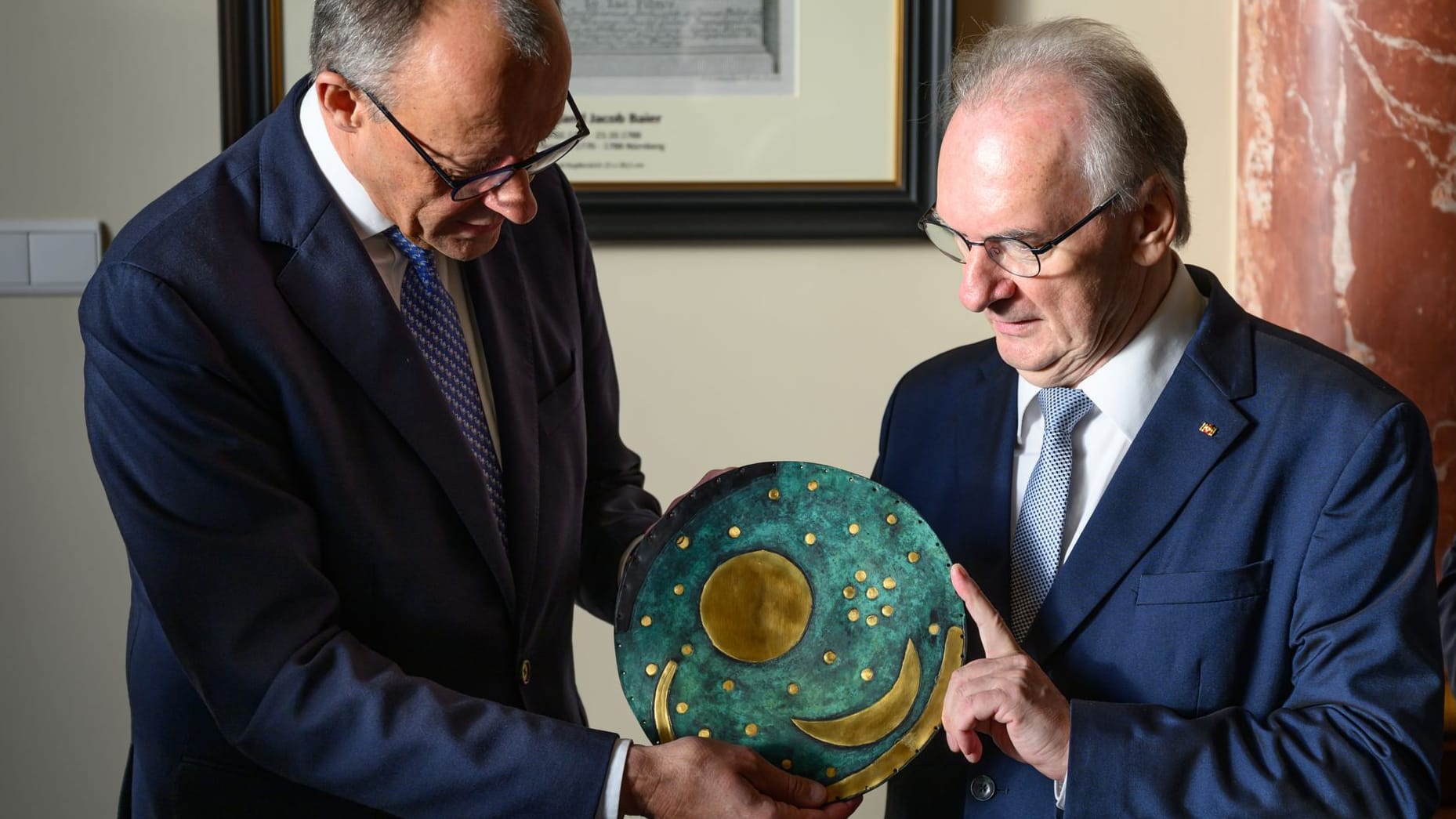 urn:newsml:dpa.com:20090101:251118-911-005398 urn:newsml:dpa.com:20090101:251118-911-005398