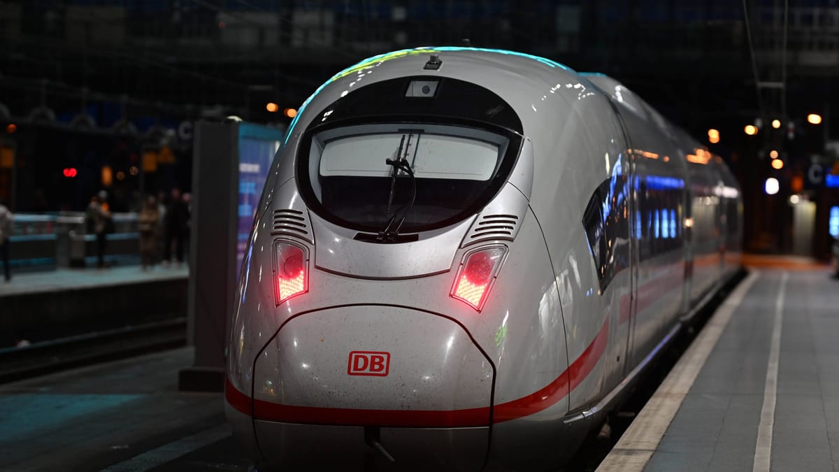 Obnova železniške proge Köln–Hagen povzročila daljše vožnje ICE vlakov