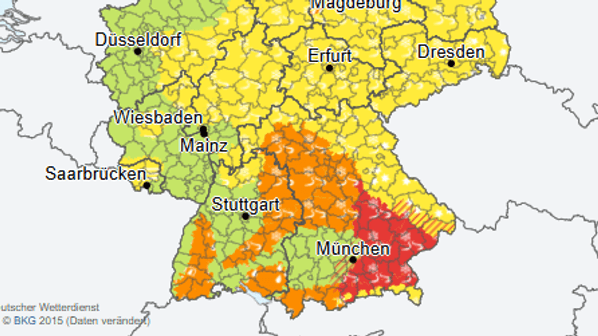 Amtliche Unwetterwarnung: DWD ruft Alarmstufe Rot aus – Glatteis