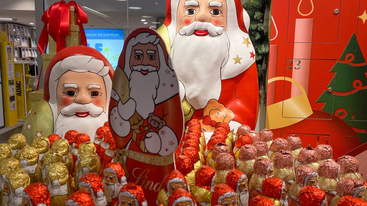 Schoko-Weihnachtsmänner kosten deutlich mehr als 2024