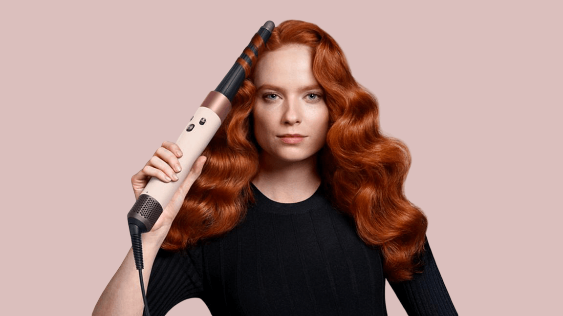 Der Dyson Airwrap gehört zu den beliebtesten der multifunktionalen Hairstyler. Der Dyson Airwrap gehört zu den beliebtesten der multifunktionalen Hairstyler.