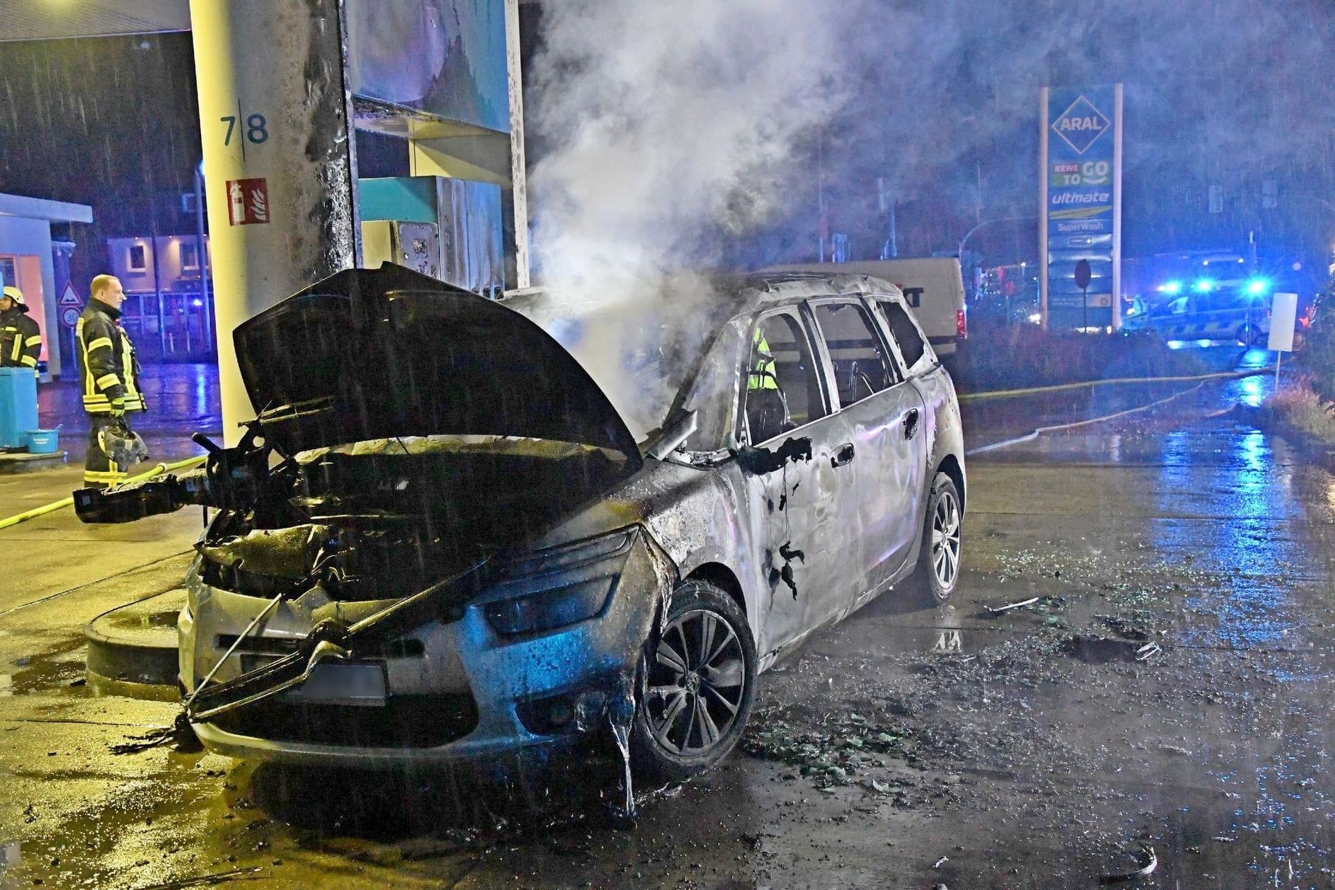 Tote und Schwerverletzter an Tankstelle in Gütersloh