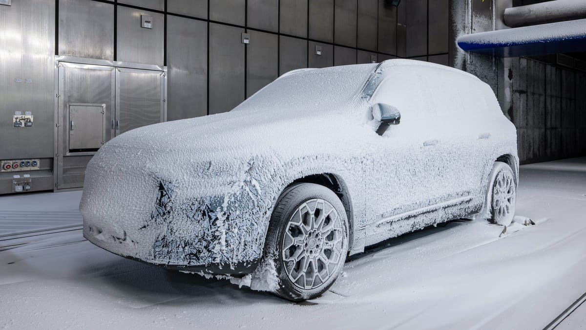 Erste Bilder und Daten des neuen SUV, Premiere im Dezember