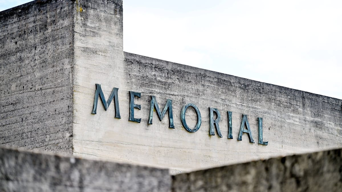 Konzentrationslager Gusen in Österreich: KZ-Bordell zu Verkauf angeboten