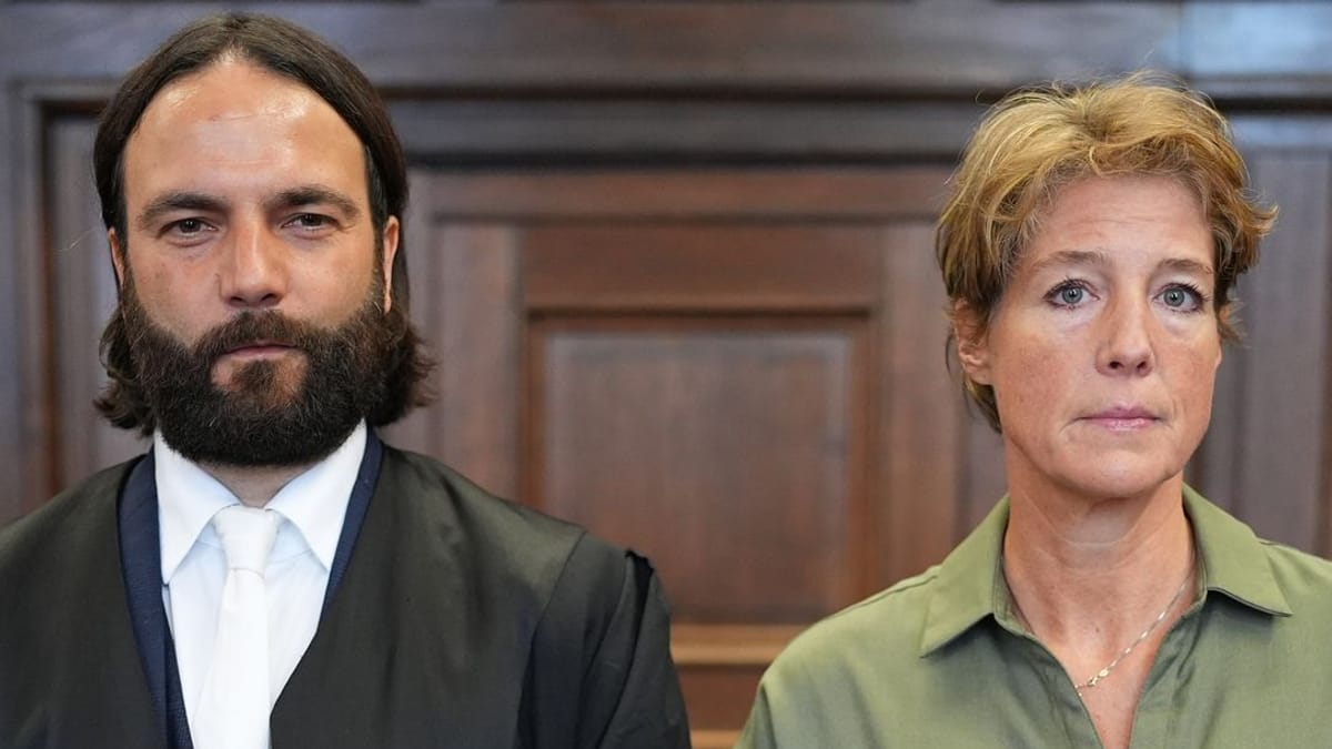 Christina Block obtožuje svojega bivšega moža poskusa izsiljevanja v povezavi z ugrabitvijo otrok