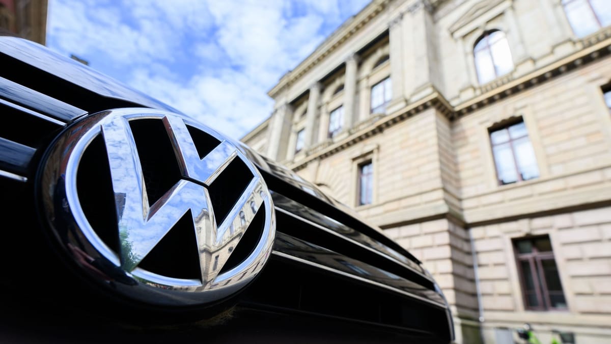 VW-Krise in Wolfsburg: Belegschaft zweifelt am Vorstand