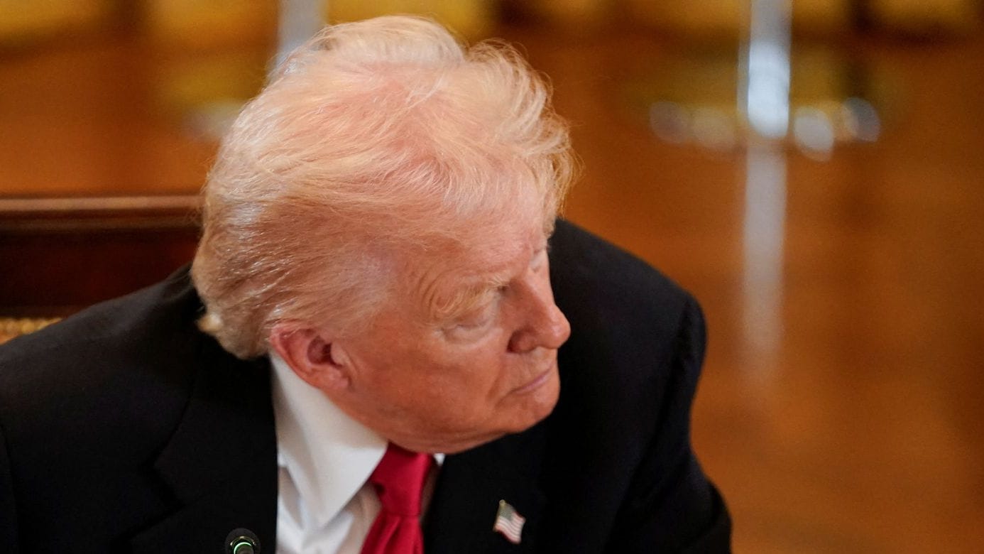 Donald Trump bei einem Abendessen im Weißen Haus. Umfragen zeigen, dass er durch den Shutdown an Zustimmung verliert. Donald Trump bei einem Abendessen im Weißen Haus. Umfragen zeigen, dass er durch den Shutdown an Zustimmung verliert.