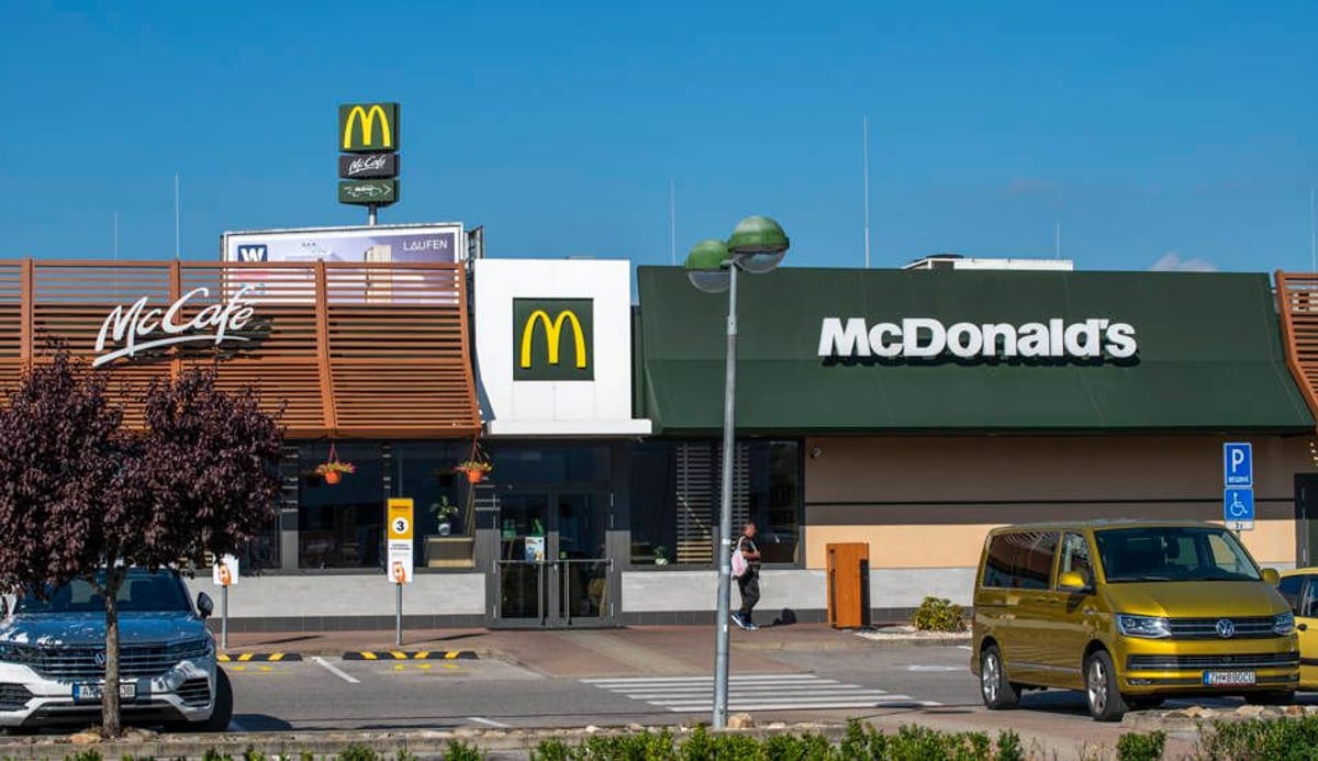 McDonald's in Kassel: Kind läuft nach Happy Meal "feuerrot" an – Klinik