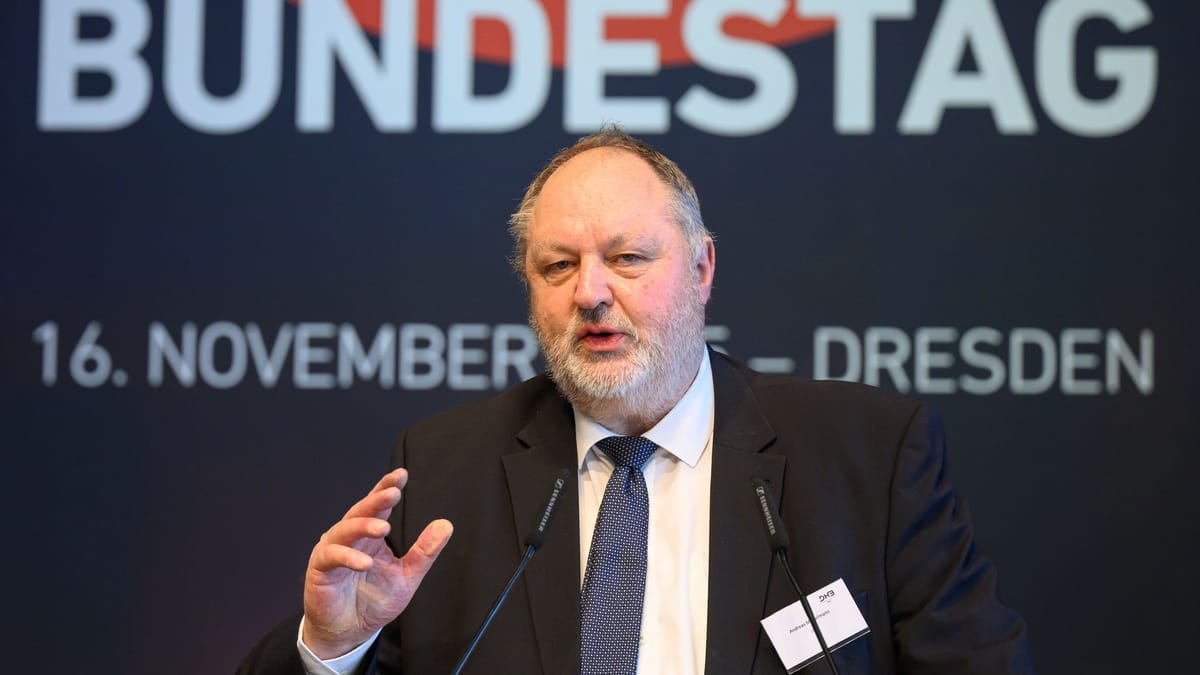 Michelmann bleibt bis 2029 Handball-Boss