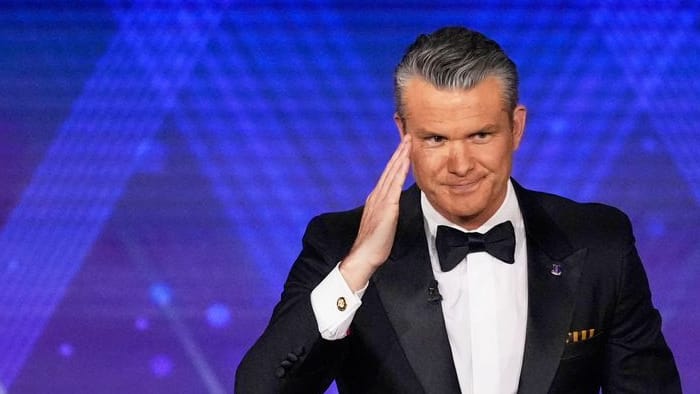 Pete Hegseth: Der Verteidigungsminister besteht auf die Bezeichnung Kriegsminister.