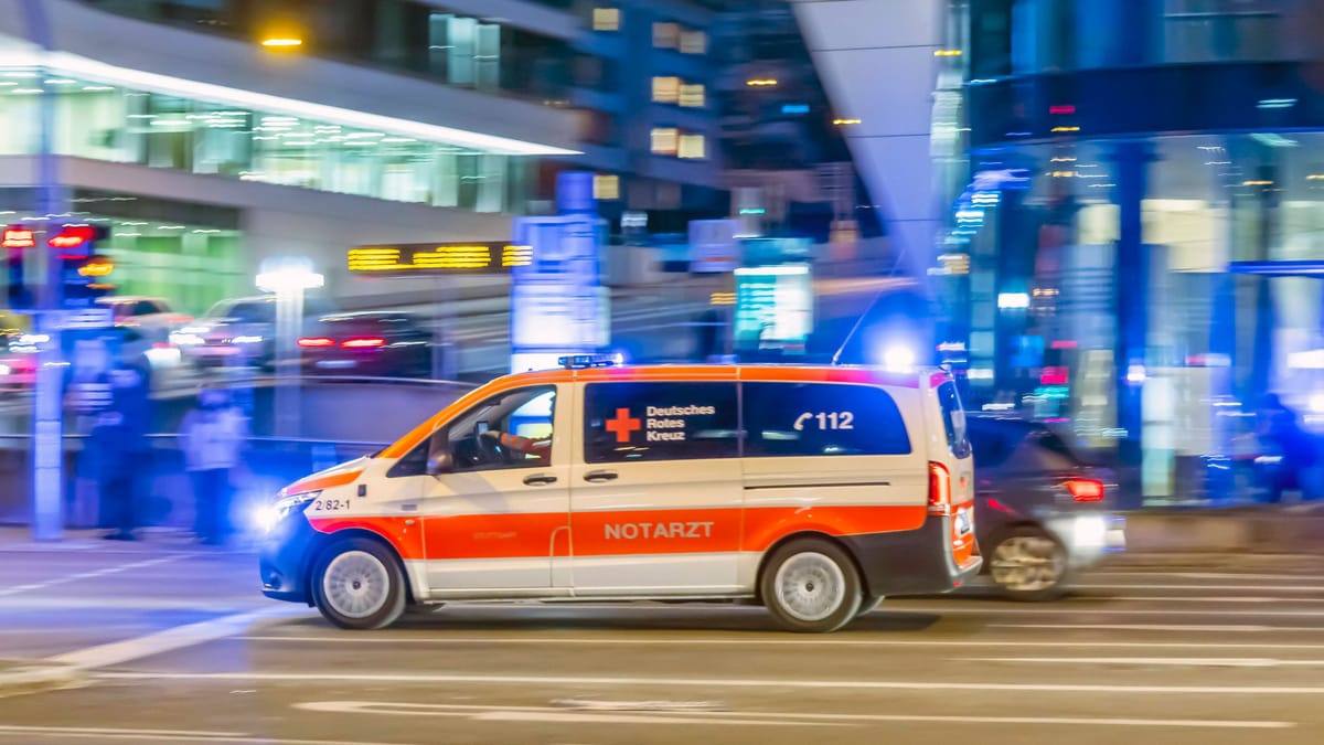 Stuttgart: Zehn Personen brechen auf Halloween-Party plötzlich zusammen 